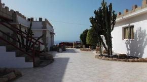 Отель Apartments Vista Montaña Roja  Атого
